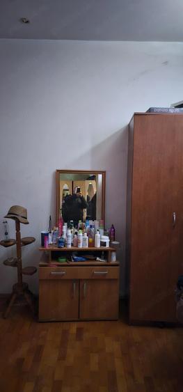 Apartament la curte, 2 camere oportunitate investi?ie necesita renovare zona buna - 7