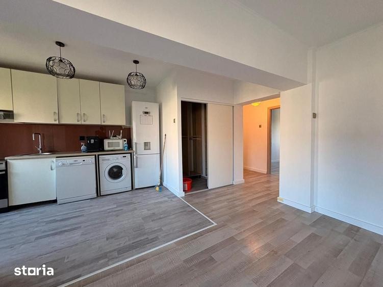 De vanzare Apartament 3 camere | Tineretului | Loca?ie excelenta - 3