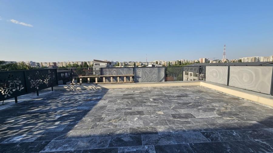 REA1024342 Penthouse de vanzare cu terasa impresionanta - 2