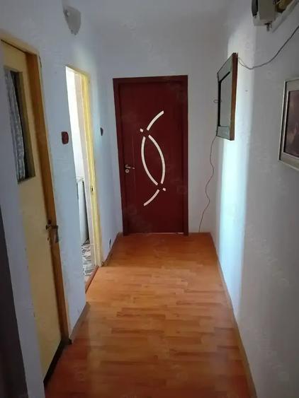 Vand apartament cu doua camere - 2