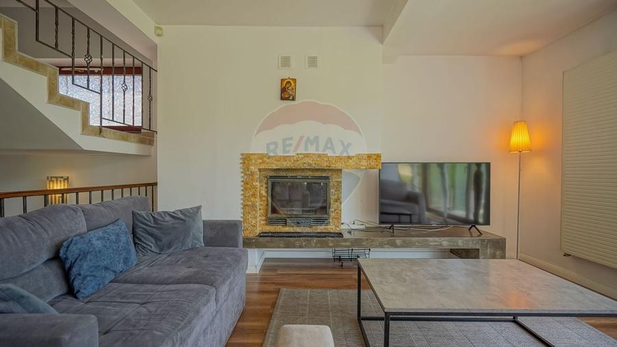 VILA PANORAMICA PE DRUMUL POIENII –PRIVELISTI UNICE ASUPRA BRASOVULUI - 33