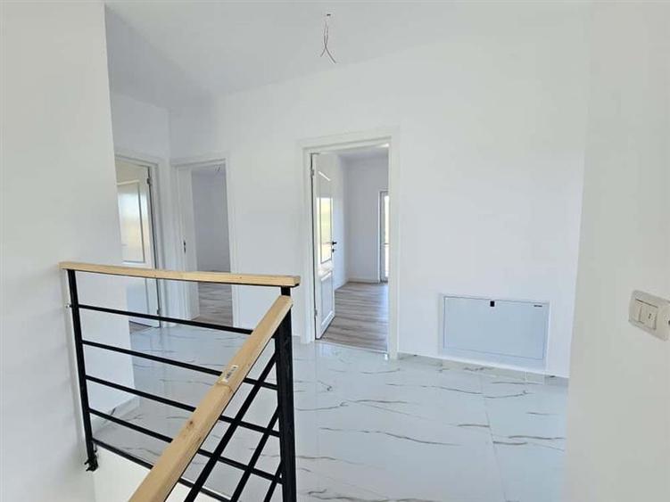 Vila 4 camere , P+1E , 447 mp teren - Valea Lupului , Iasi - 10