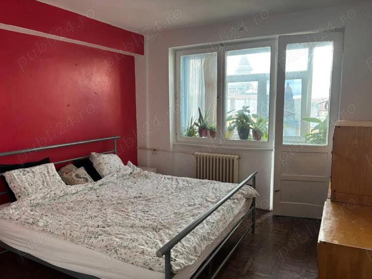 Inchiriez ap 2 camere centru - 1