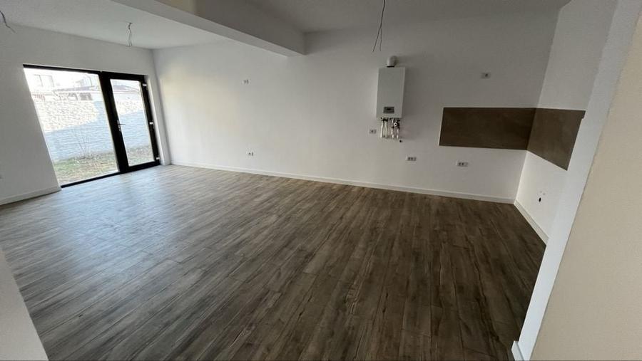 Casa pe parter Damila 105 mp construiți,  teren 300mp - 3