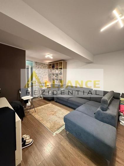 Apartament cu 3 camere decomandat în 1 Decembrie 1918