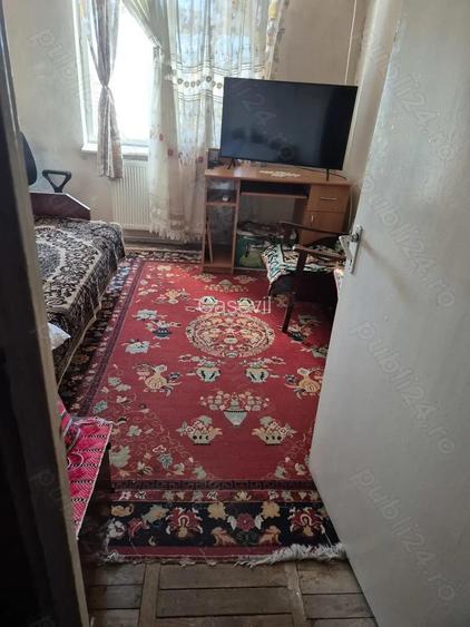 Apartament cu patru camere Apartament cu patru camere