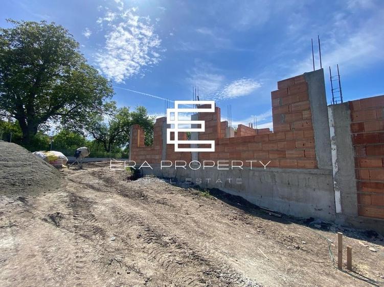 Duplex 4 Camere teren 300 mp  -Locație Centrală, Sura Mică - 2