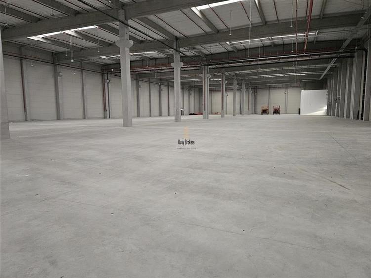 Spatiu Industrial - 6400 mp - Logistica - Depozitare - Distributie - 2