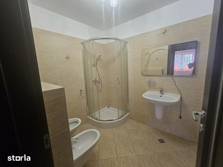 Apartament 3 Camere 2 bai Urban- 100m de Mall Coresi - 7