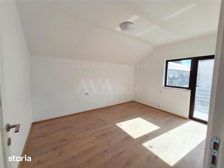 Casă cu 4 camere cu Teren 470 Mp în Republicii