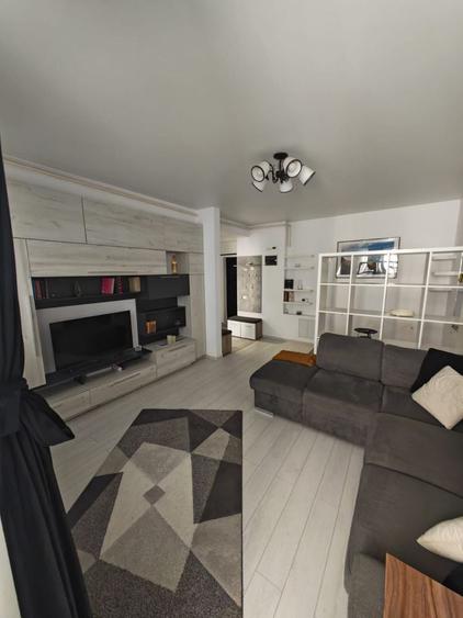 Apartament cu 2 camere semidecomandat în Chiajna
