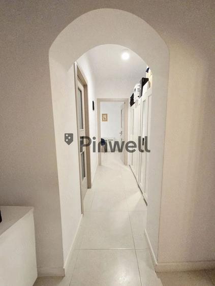 Apartament cu 3 camere decomandat în Pipera