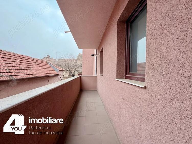 Apartament cu 2 camere decomandat în Boul Roșu