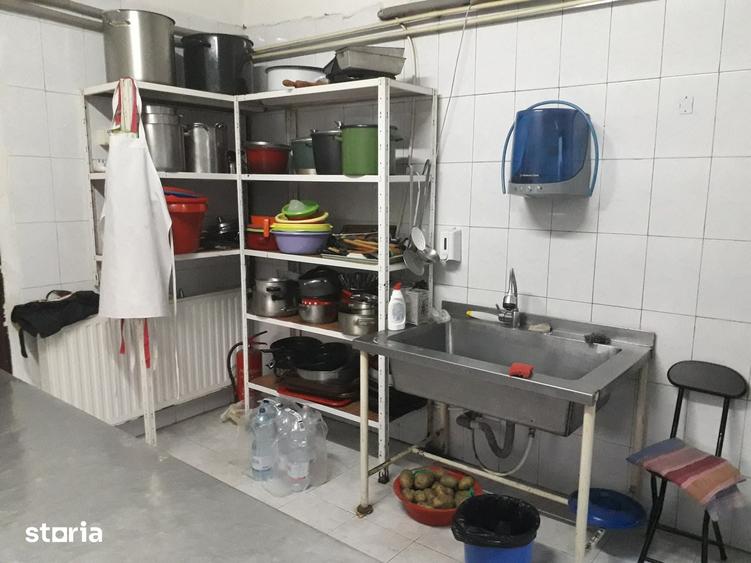 Casă cu 6 camere cu Teren 1359 Mp în Girișu de Criș