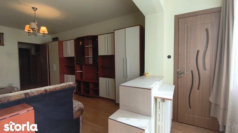 Apartament cu 2 camere decomandat în Gojdu