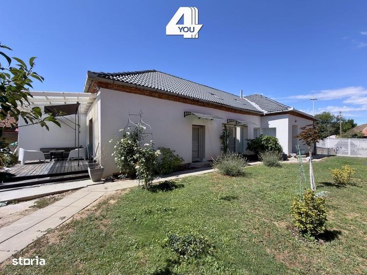 Casă cu 4 camere cu Teren 2063 Mp în Vânători