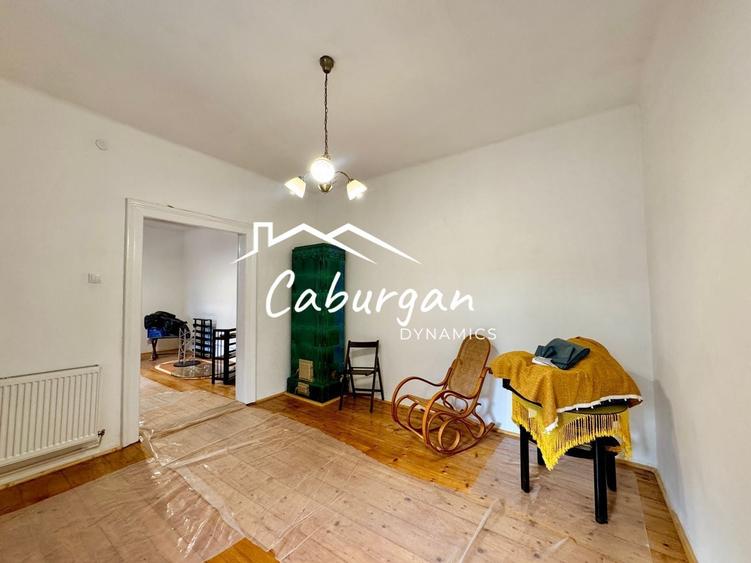 Apartament cu 50 camere în Ultracentral