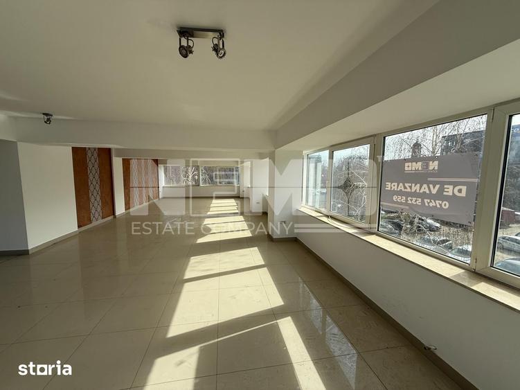 Spațiu comercial, de 120 mp, în Rădăuți