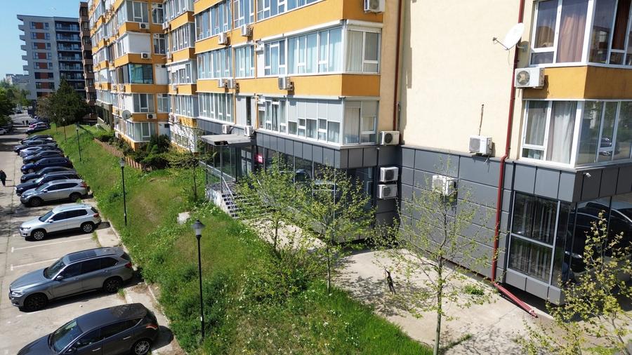 Spațiu comercial, de 203 mp, în Țiglina 1