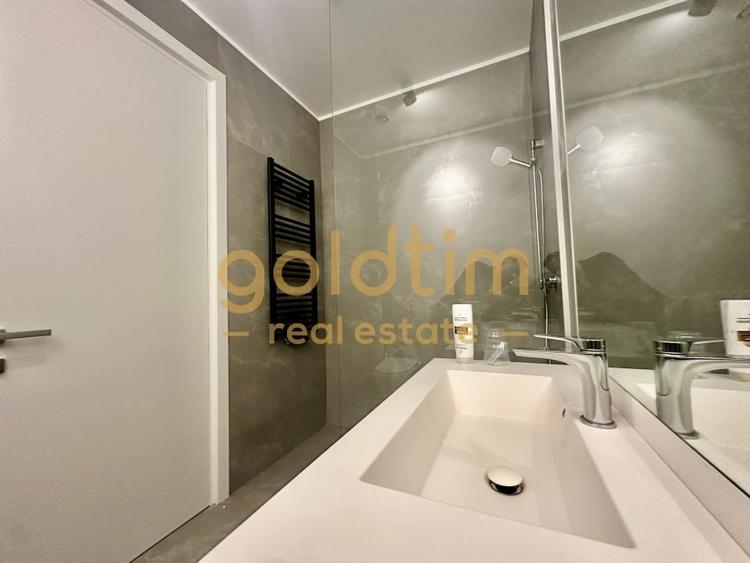 Apartament cu 4 camere decomandat, mobilat în Barbu Văcărescu