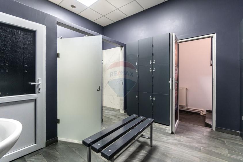 Oportunitate de investitie - Sala fitness complet echipata - 11