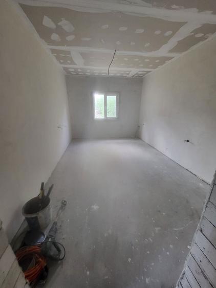 Propietar casa cu 3 camere in lumina zona centrala - 8