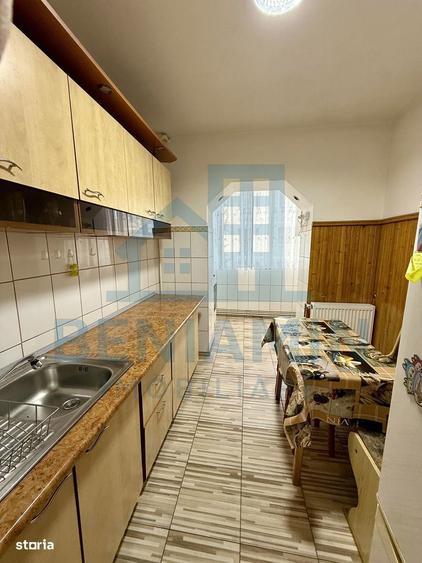2 camere - etaj 1 - 50 mp - centrala proprie - 1981 - Florilor - 4