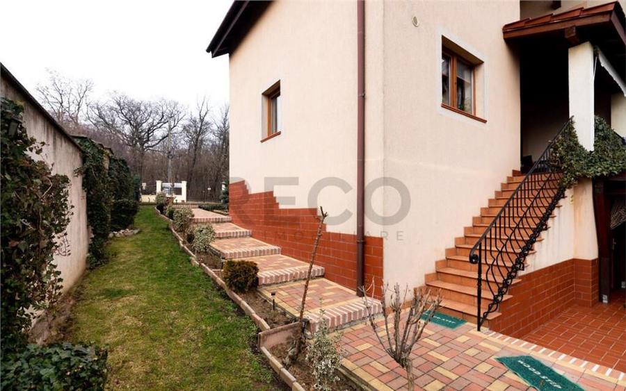 Vila formata din 4 unitati locative in Cordau, zona Presiden - 13