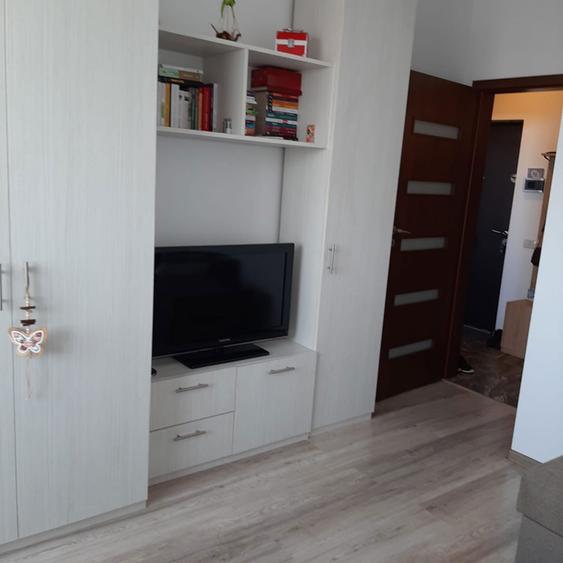 Inchiriez garsoniera 2 min metrou - 6