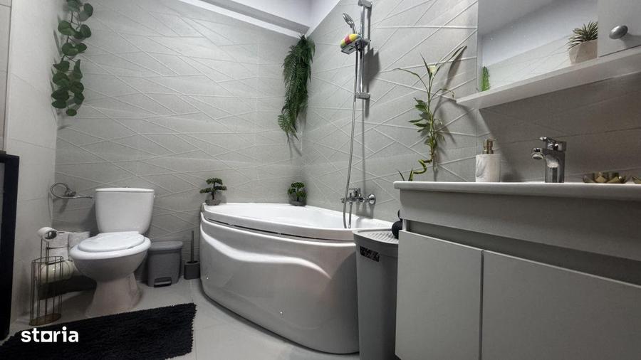 Vanzare apartament de 3 camere Militari - 3