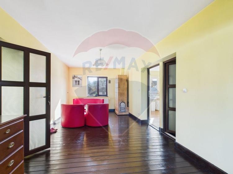 Vilă spațioasă în zona centrală Breaza, 310 mp utili, teren 610 mp - 6