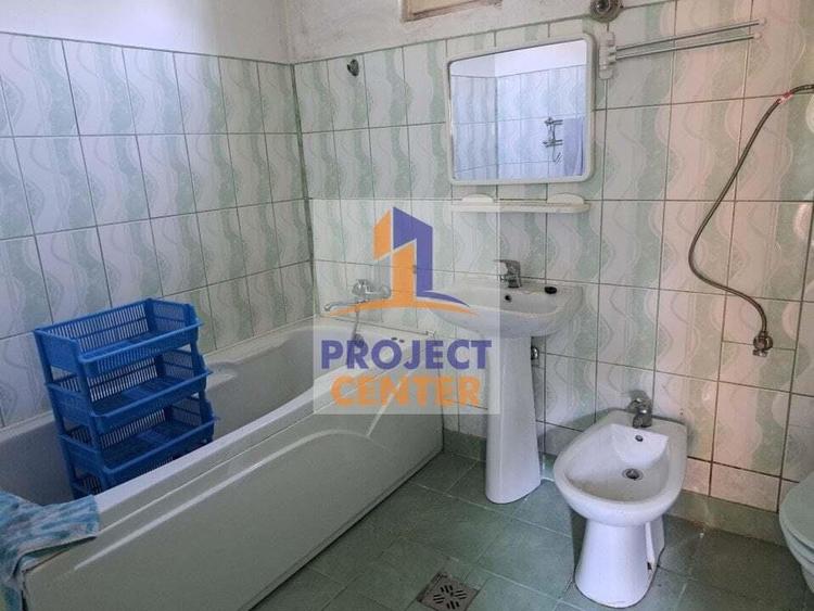 Casa cu 6 camere, pozitie centrala, 600 mp teren - 16