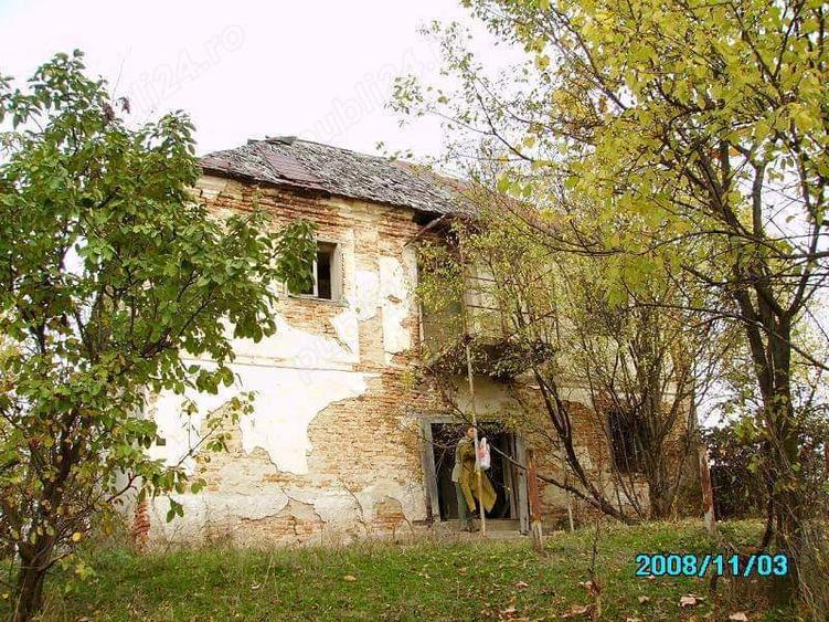 Vanzare teren 1000mp cu conac - 2