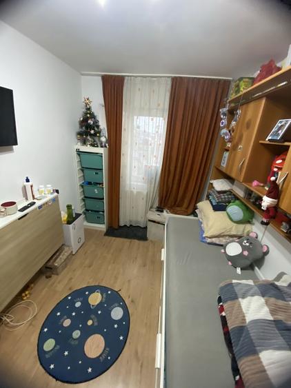 Vand apartament 3 camere- zona centrala - 7