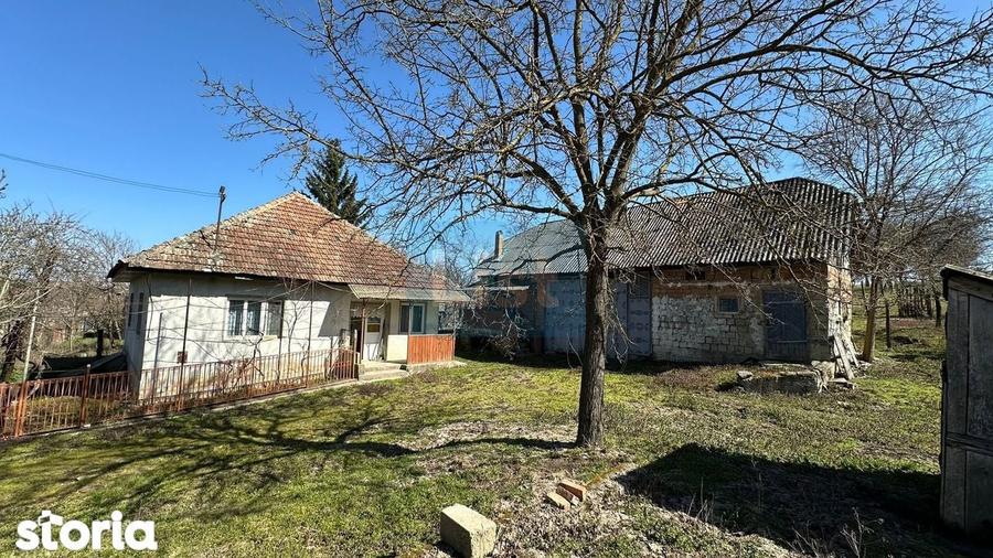 Casa din caramida cu anexa ?i teren 33 ari in Manau, Maramure? - 5
