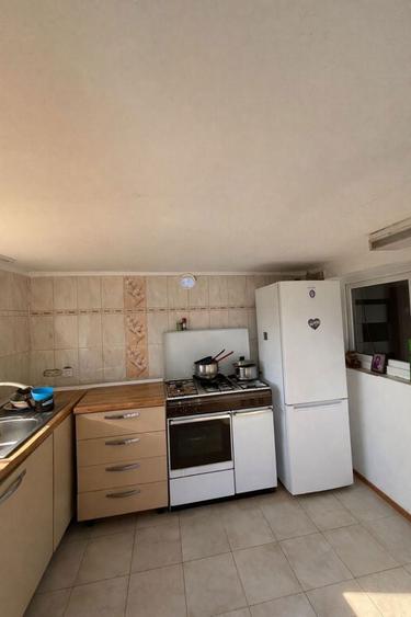 Se vinde casa in com.Cocu, jud. Arges, la doar 2 km de Primaria Cocu, suprafata teren- 500 mp!! - 8