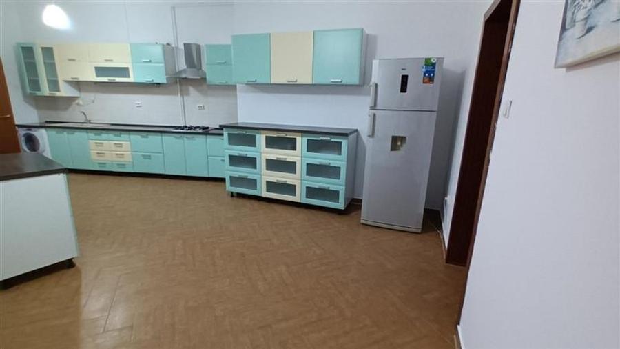 LIVE!Rezidenta 4 camere,in farmec istoric, vedere Tampa,cu beci si pod,Centrul I - 3