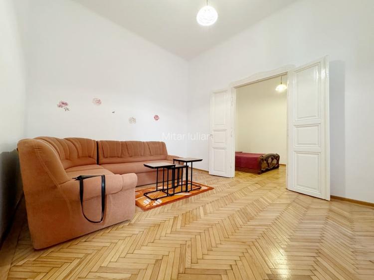 Apartament cu 3 camere nedecomandat, mobilat în Ultracentral Apartament cu 3 camere nedecomandat, mobilat în Ultracentral
