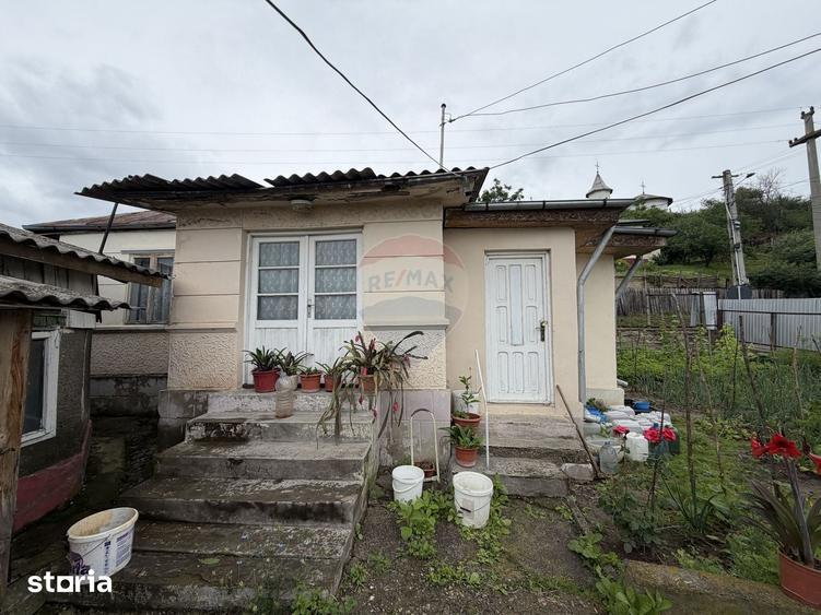 Casă cu 3 camere cu Teren 315 Mp în Nord