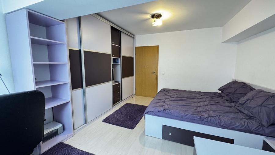 De vanzare 3 camere | Bd. Decebal | Etaj 2/8 | 92 mp | 2 bai - 15