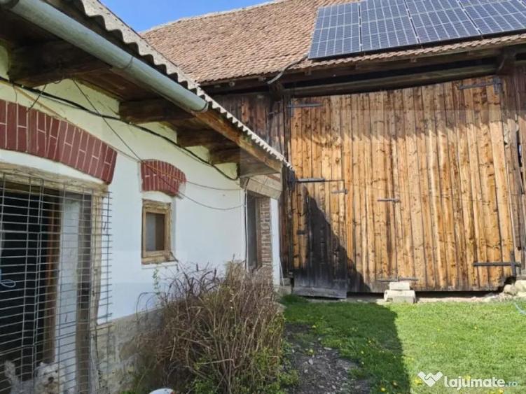 Casa tradi?ionala secuiasca de vanzare Valea Cri?u - 2