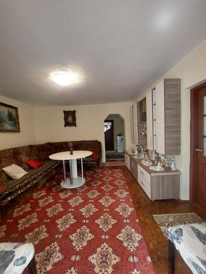 Teren si casa de vanzare ,mobilata, utilata,cu vad stradal excelent! - 9