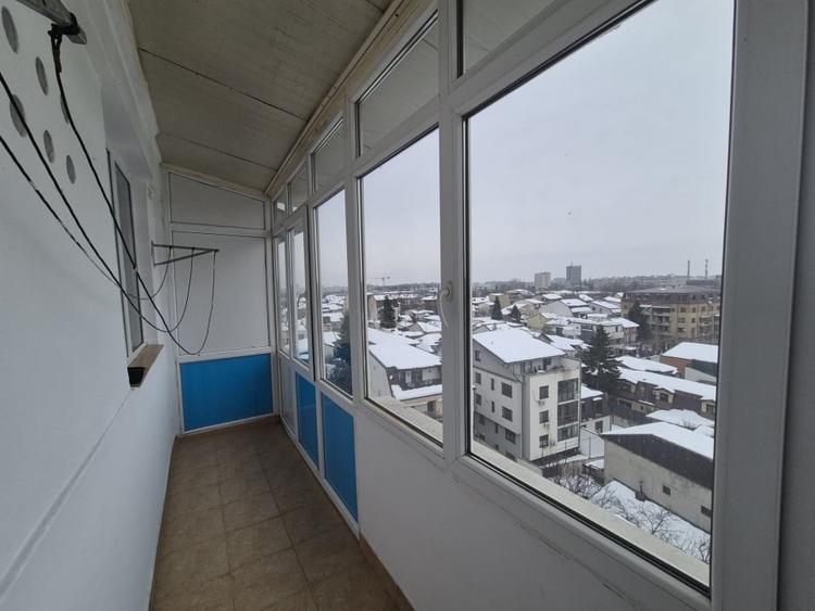 METROU 1 MAI apartament 2 camere FARA RISC SEISMIC - se accepta credit - 6