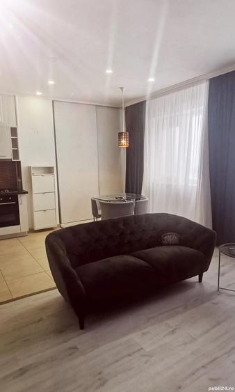 Inchiriez 2 camere - 10