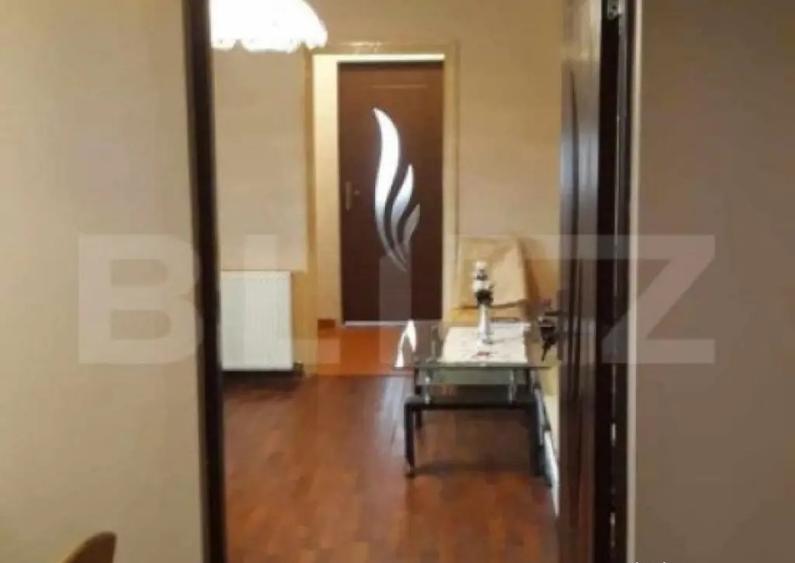 Apartament 2 camere, zona Micro14 , cu acoperi? ?i balcon - 11