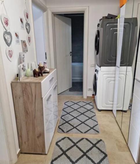 Apartament 2 camere, decomandat - zona Tractorul. - 5