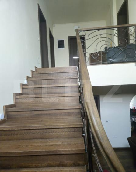 Vila de vanzare, cu 6 camere, 230 mp, zona Samurca?i - 11