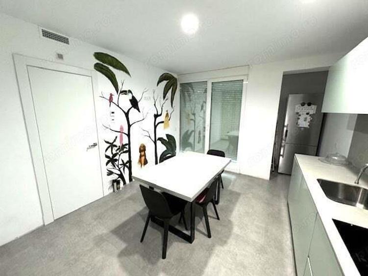 Vila+Spatiu COMERCIAL in Centrul orasului - 5