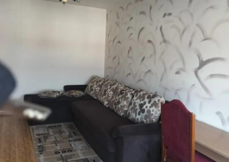 Apartament 2 camere, 49 mp, zona Policlinica - Bals - 2