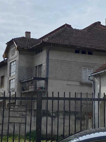 Apartament de vanzare - etajul unei case - 8